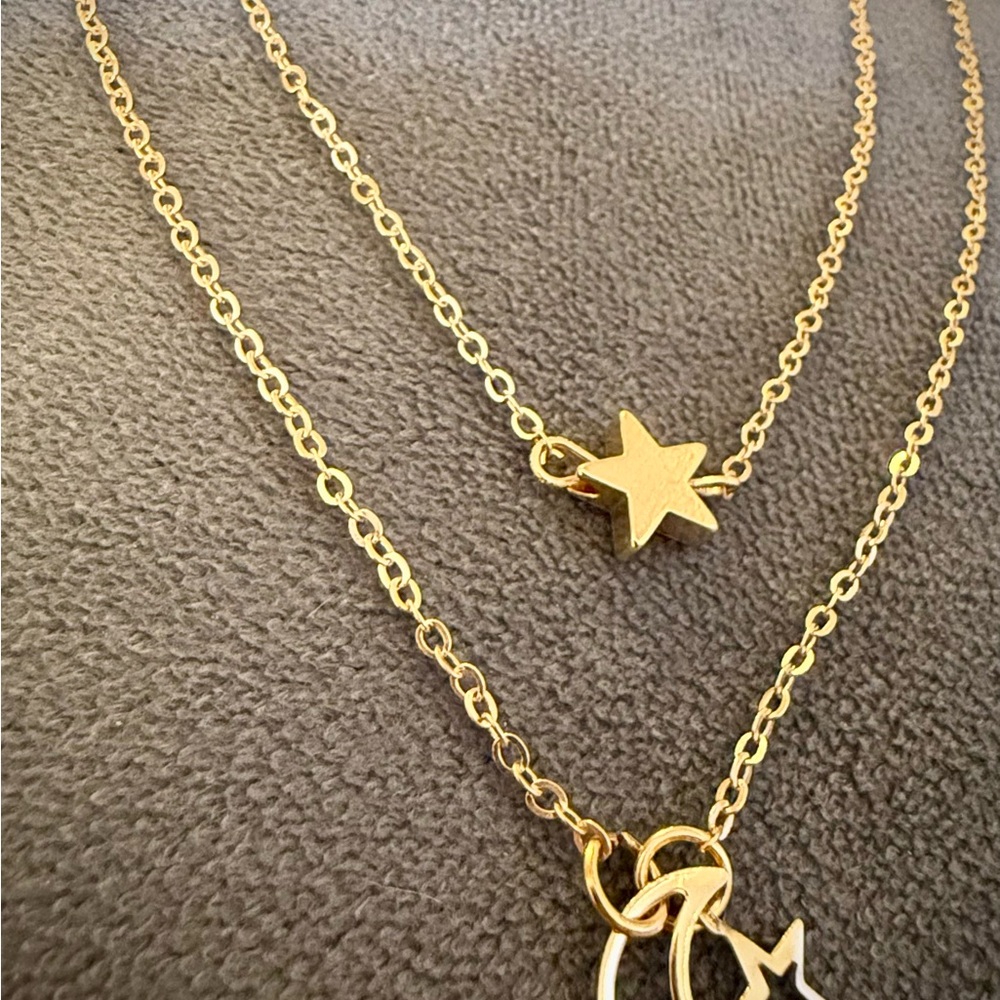 Gold Star & Crescent Layered Necklace - Women Jewelry - Picture 7 of 7